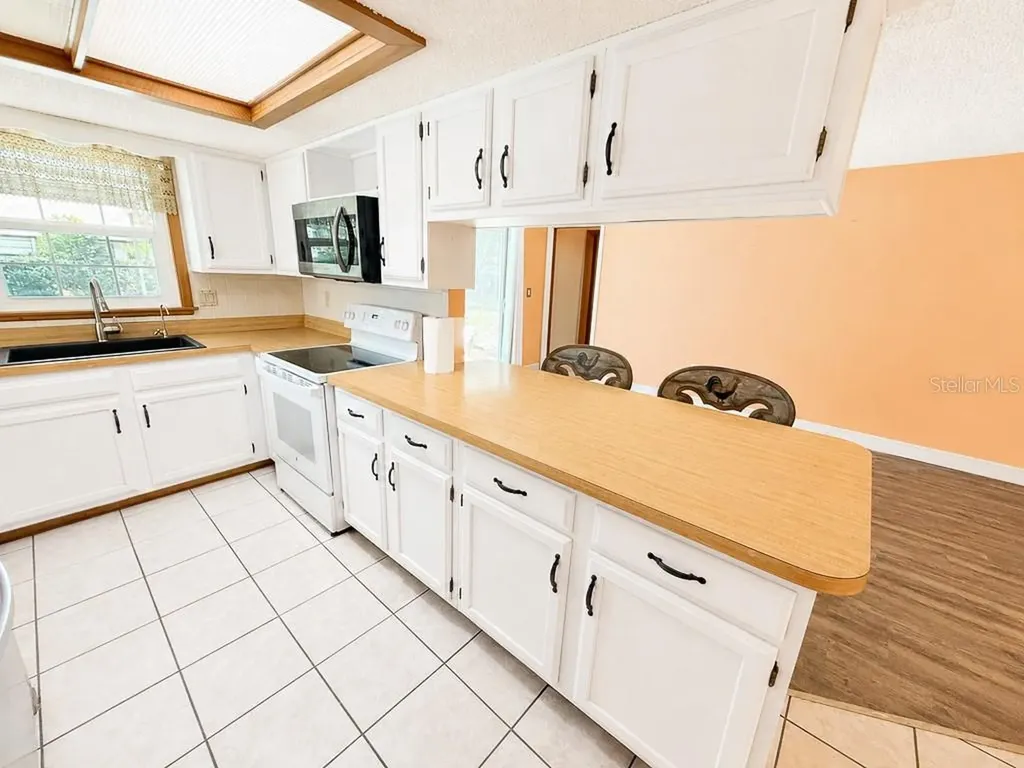 8360 Dorsey Street Spring Hill FL 34608