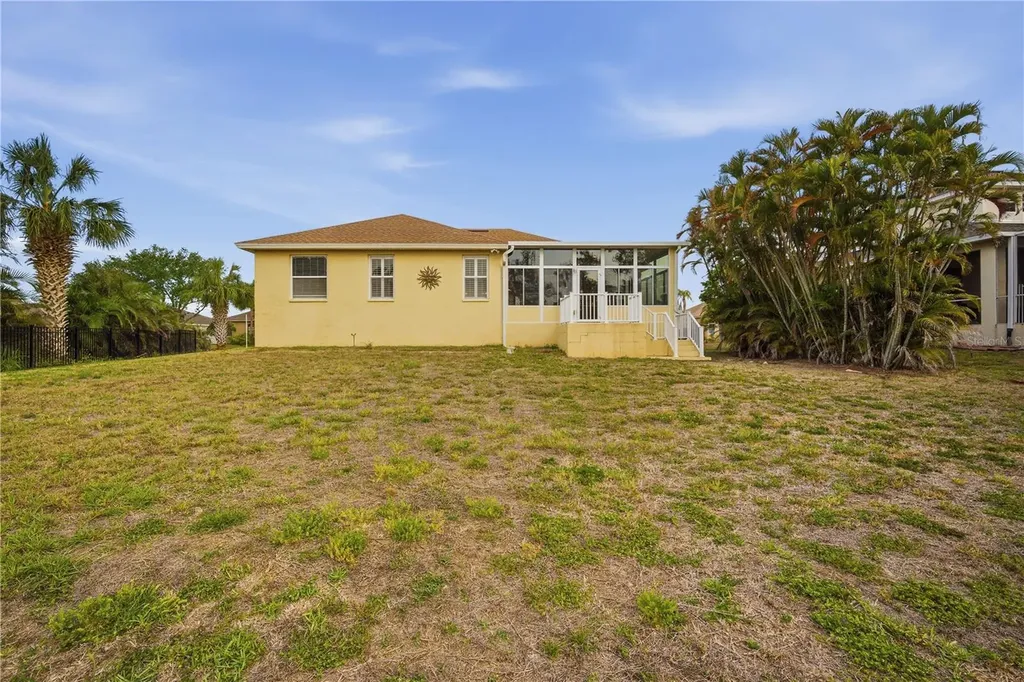718 Bunker View Drive Apollo Beach FL 33572