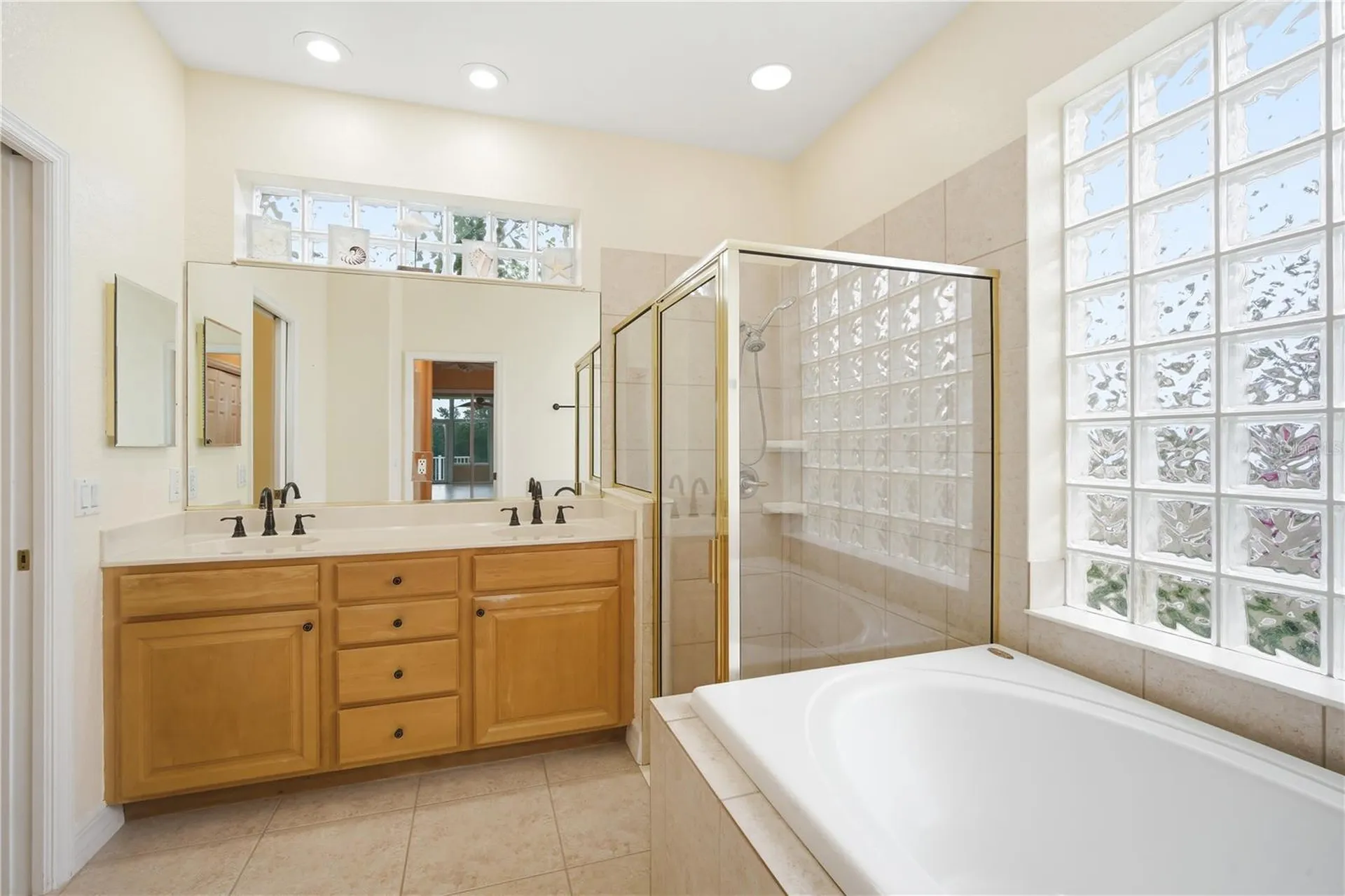 718 Bunker View Drive Apollo Beach FL 33572