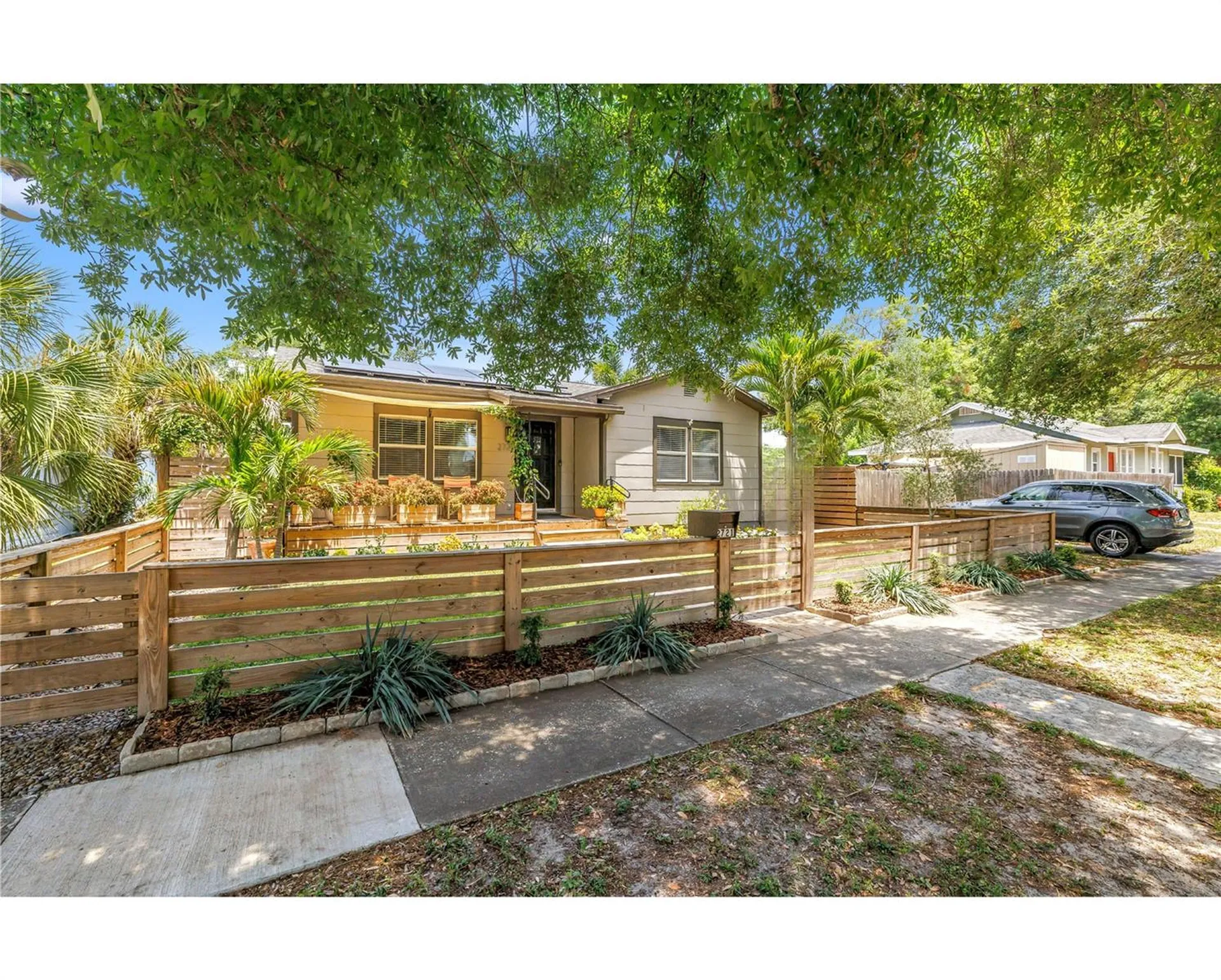 2721 4th Avenue S St Petersburg FL 33712