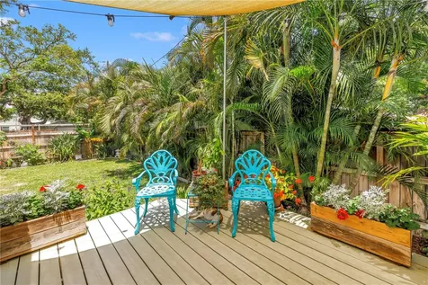 2721 4th Avenue S St Petersburg FL 33712