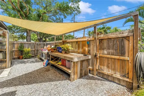 2721 4th Avenue S St Petersburg FL 33712