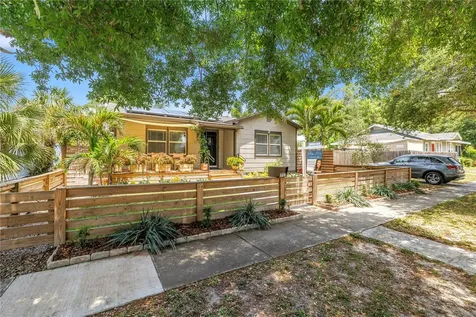 2721 4th Avenue S St Petersburg FL 33712