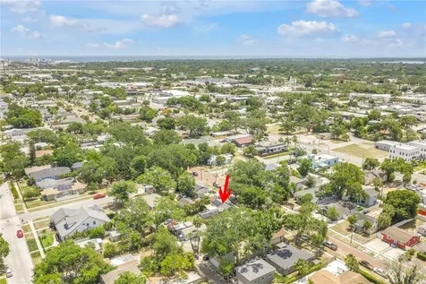 2721 4th Avenue S St Petersburg FL 33712