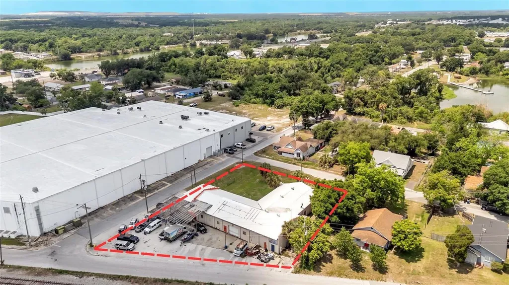 400 NW Phosphate Boulevard Mulberry FL 33860