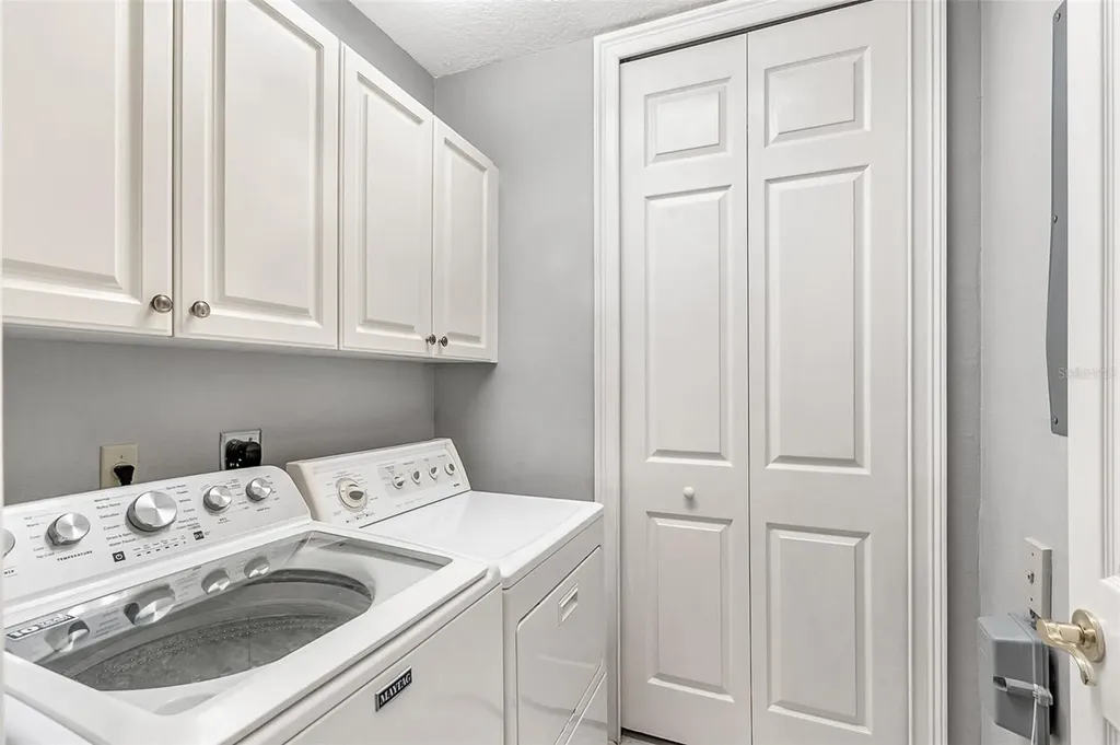 901 Camino Real Boulevard Howey In The Hills FL 34737