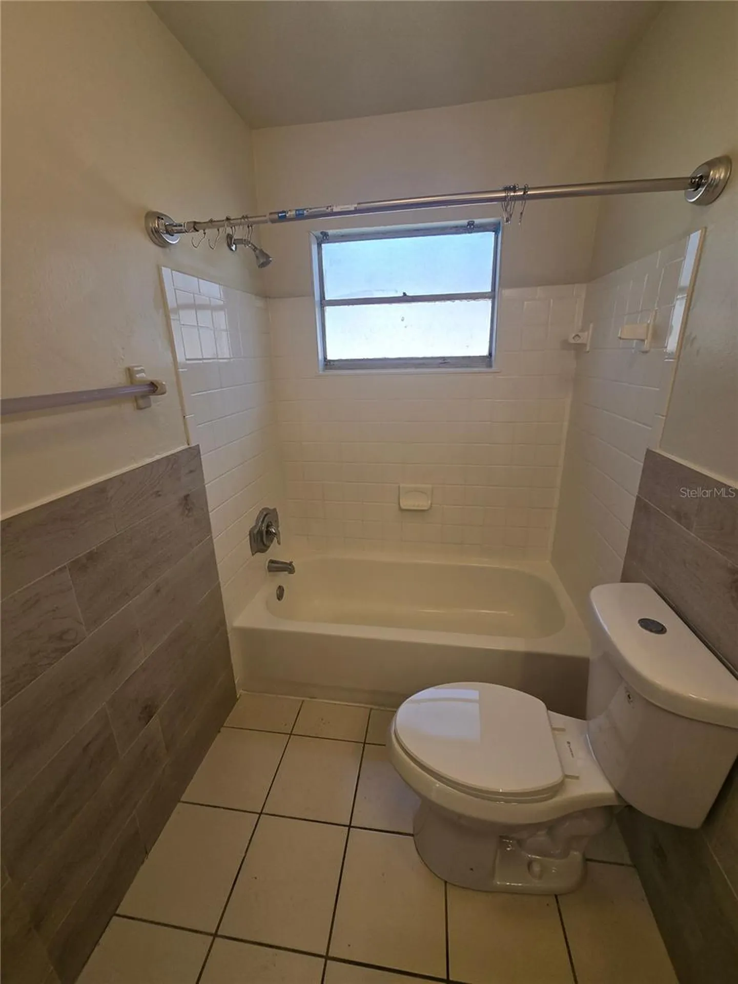 1109 E Seneca Avenue Tampa FL 33612