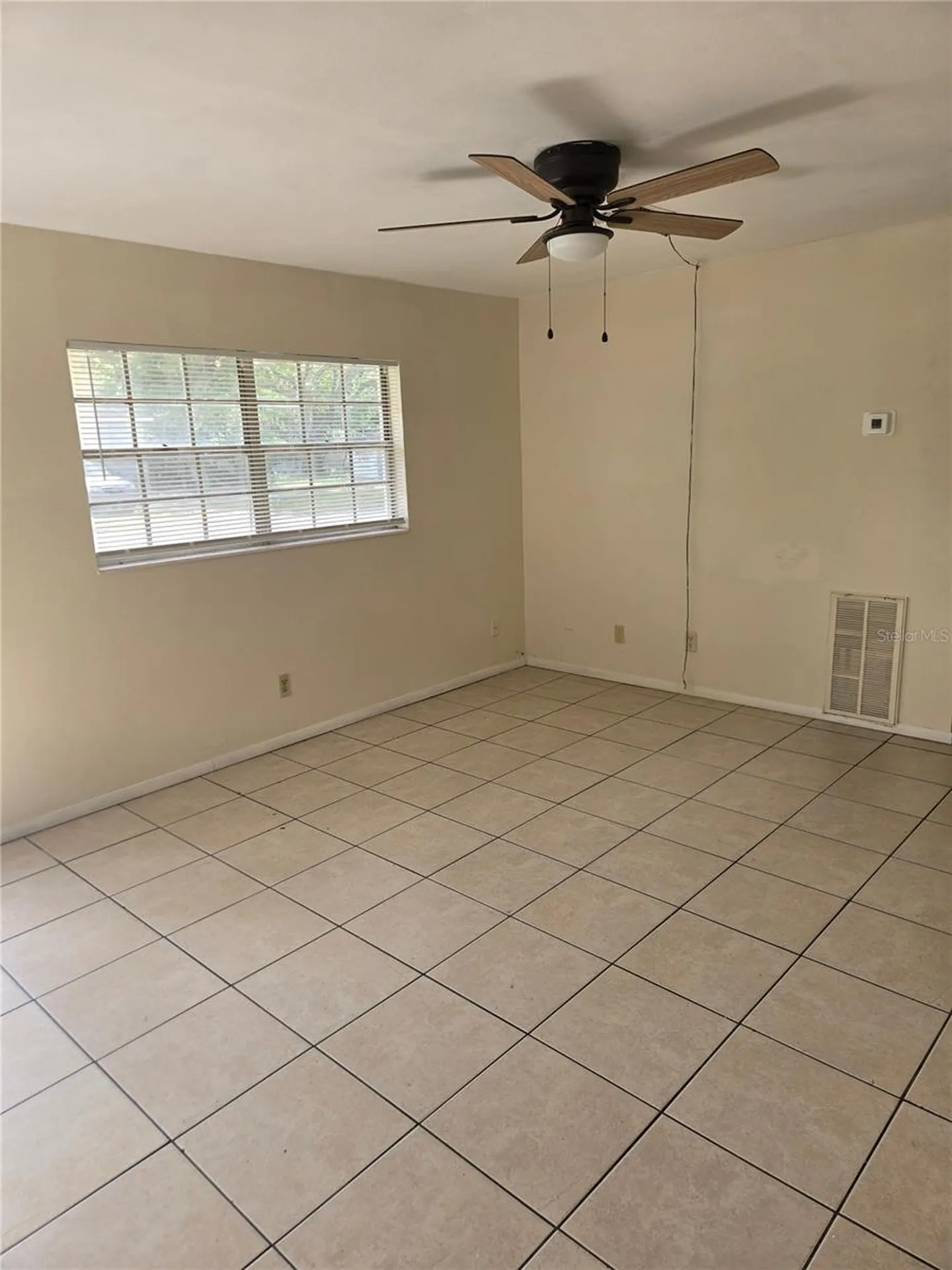 1109 E Seneca Avenue Tampa FL 33612