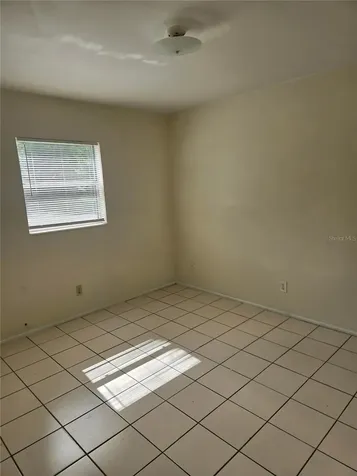 1109 E Seneca Avenue Tampa FL 33612