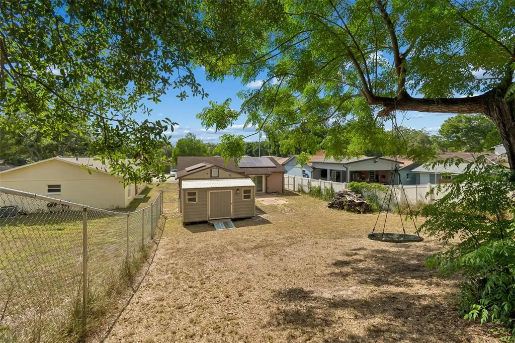 8445 N River Dune Street Tampa FL 33617