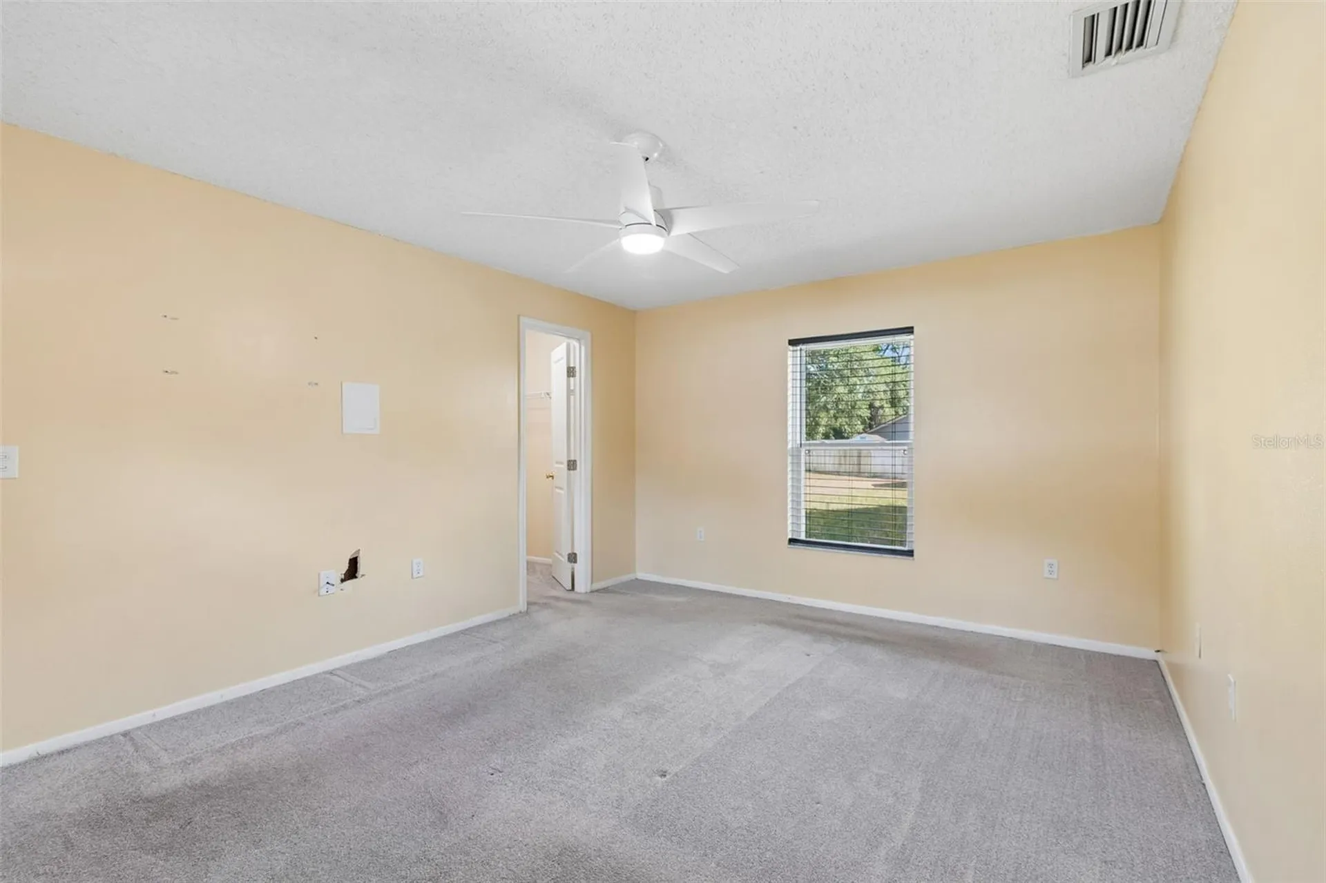 8445 N River Dune Street Tampa FL 33617