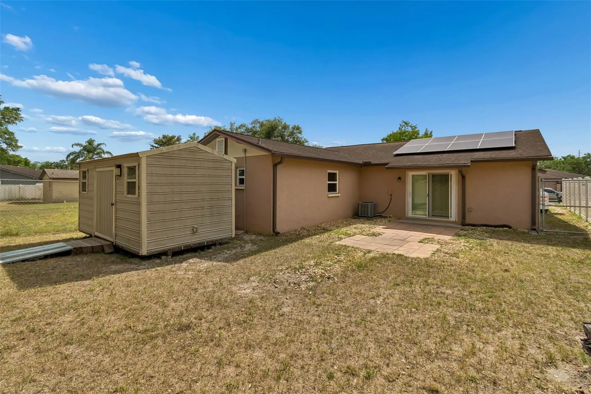 8445 N River Dune Street Tampa FL 33617