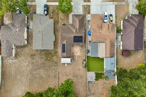 8445 N River Dune Street Tampa FL 33617