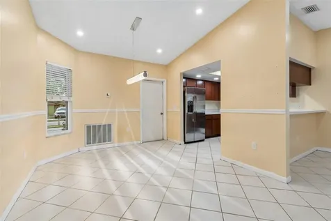 8445 N River Dune Street Tampa FL 33617