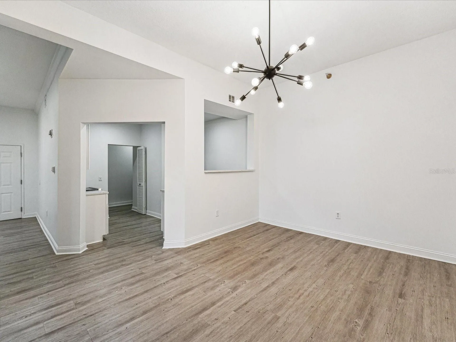 215 Central Avenue St Petersburg FL 33701
