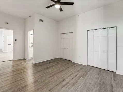 215 Central Avenue St Petersburg FL 33701