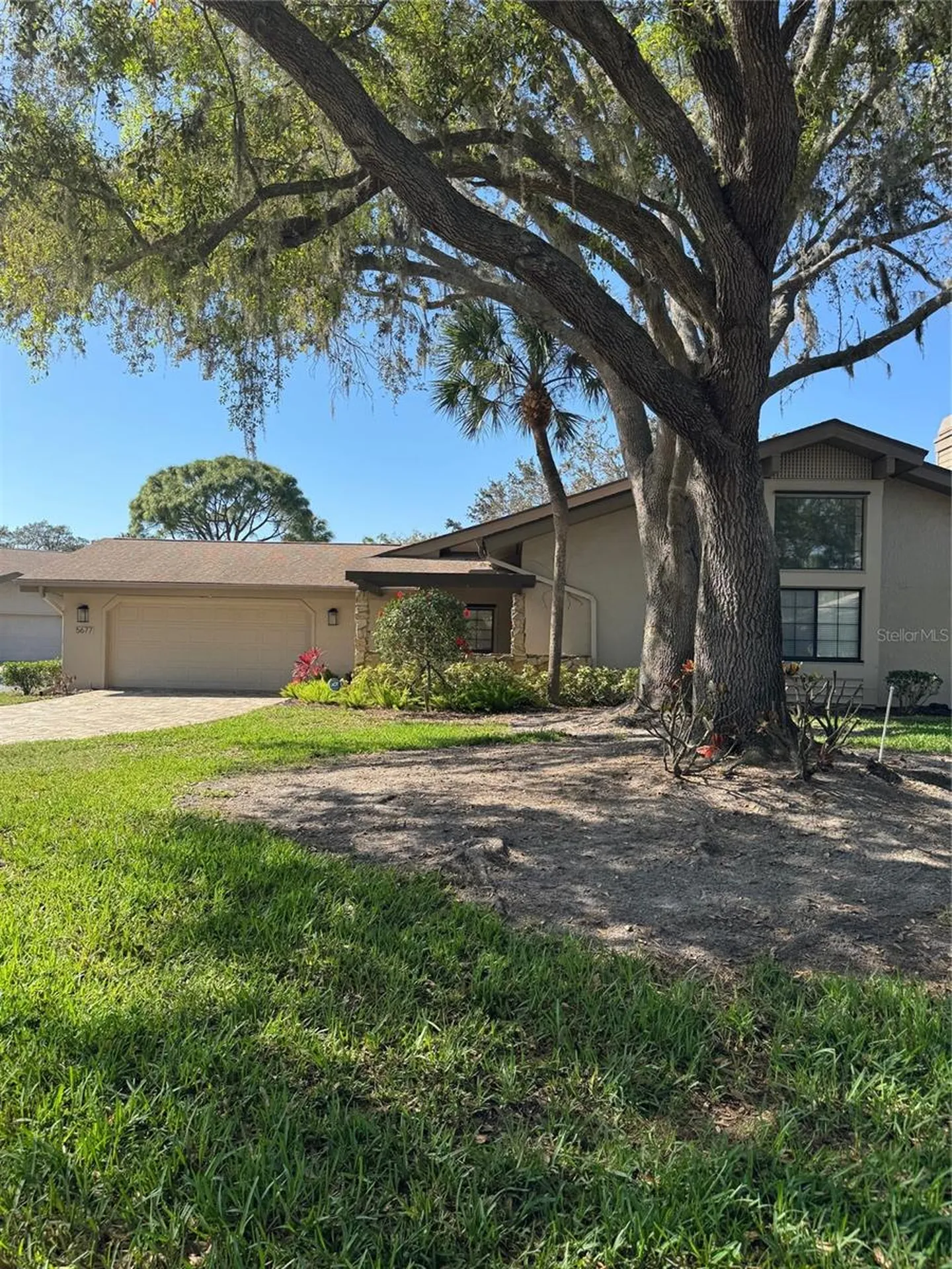 5677 Pipers Waite Sarasota FL 34235
