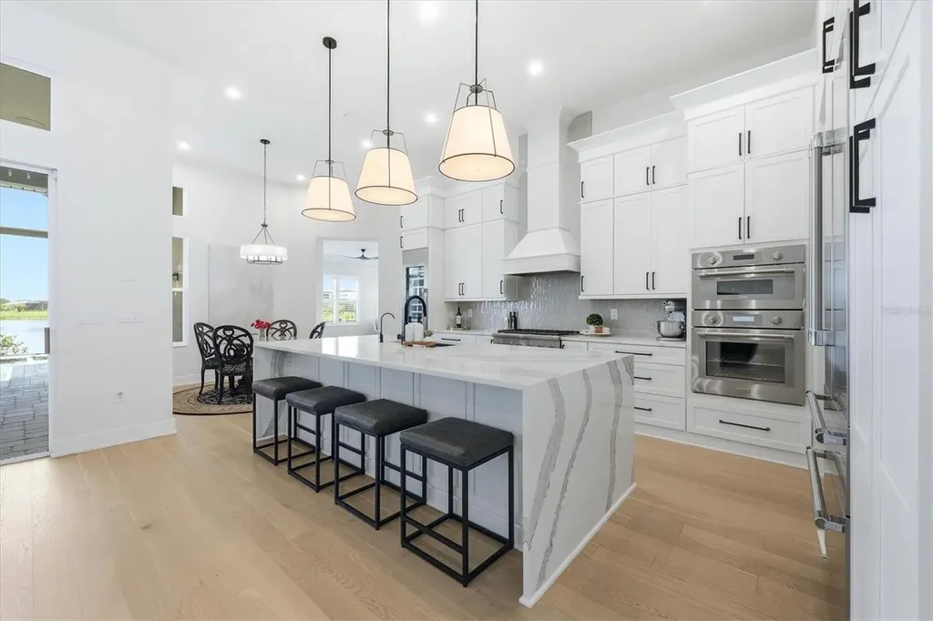 8532 Beechlake Court Sarasota FL 34240