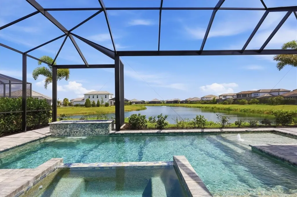 8532 Beechlake Court Sarasota FL 34240