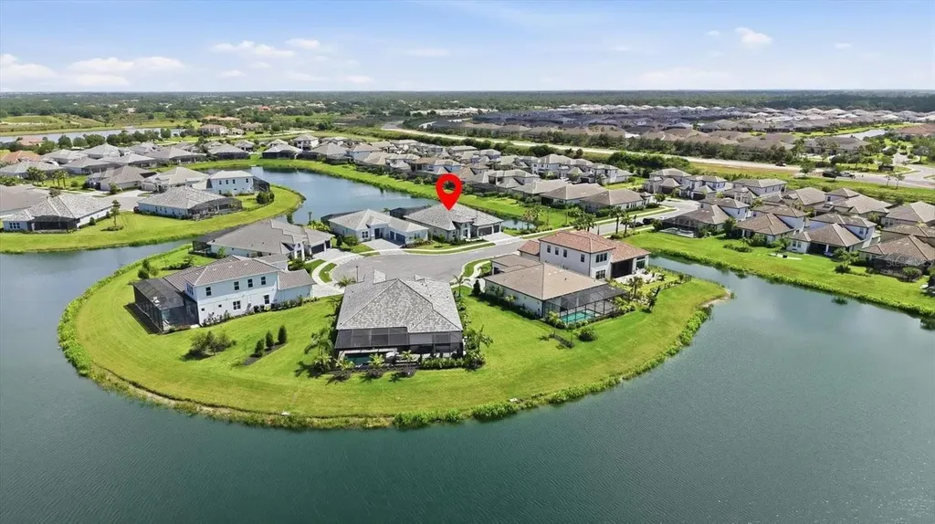 8532 Beechlake Court Sarasota FL 34240