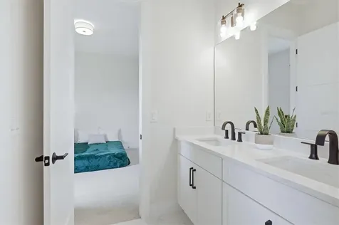 8532 Beechlake Court Sarasota FL 34240