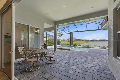8532 Beechlake Court Sarasota FL 34240