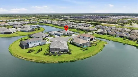 8532 Beechlake Court Sarasota FL 34240