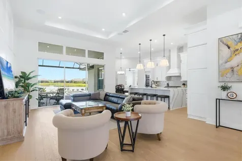 8532 Beechlake Court Sarasota FL 34240