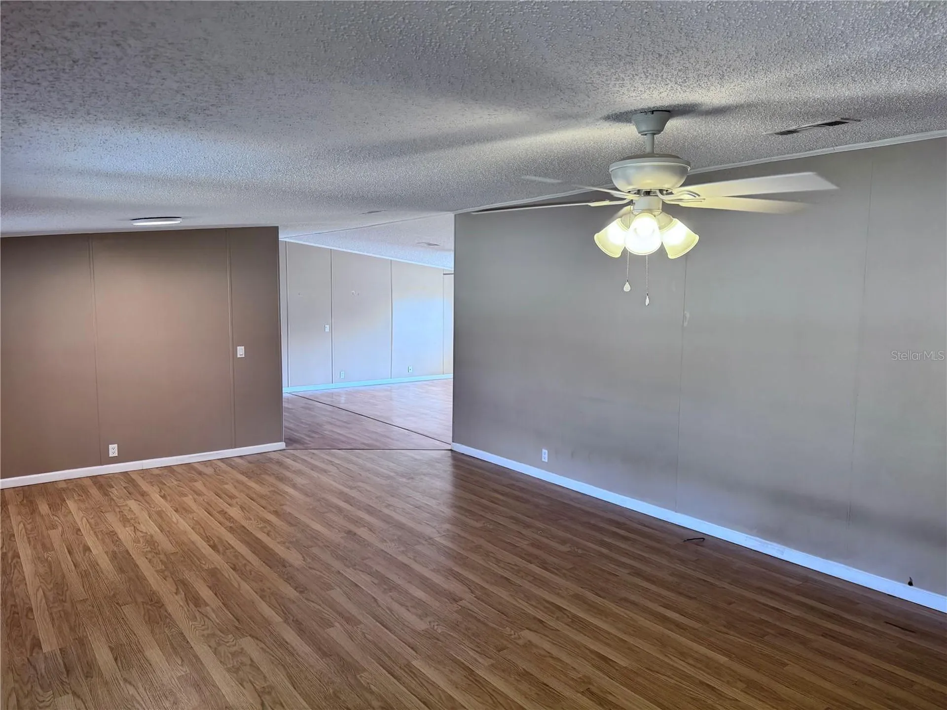 4300 Meadow Ridge Avenue Mulberry FL 33860