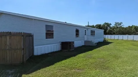 4300 Meadow Ridge Avenue Mulberry FL 33860