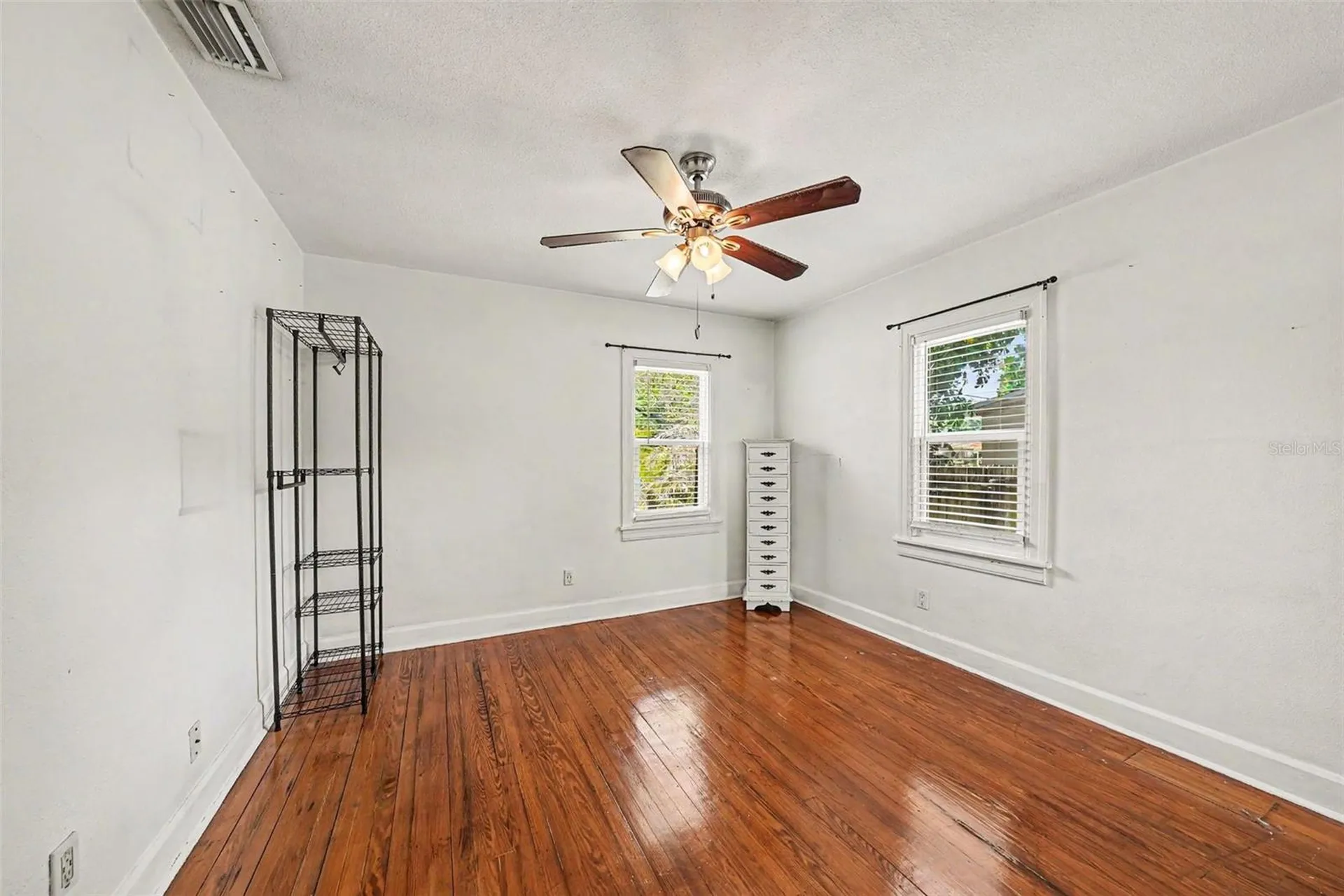 2827 9th Avenue N St Petersburg FL 33713