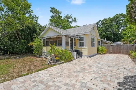 2827 9th Avenue N St Petersburg FL 33713