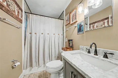 2827 9th Avenue N St Petersburg FL 33713