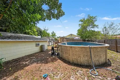 2827 9th Avenue N St Petersburg FL 33713