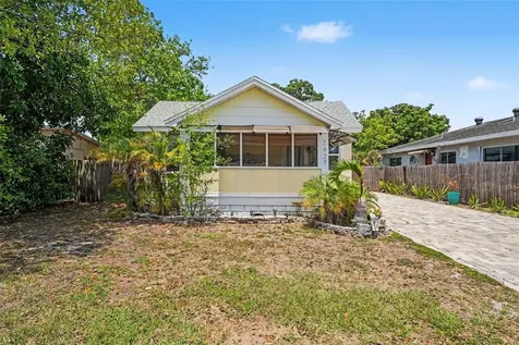 2827 9th Avenue N St Petersburg FL 33713
