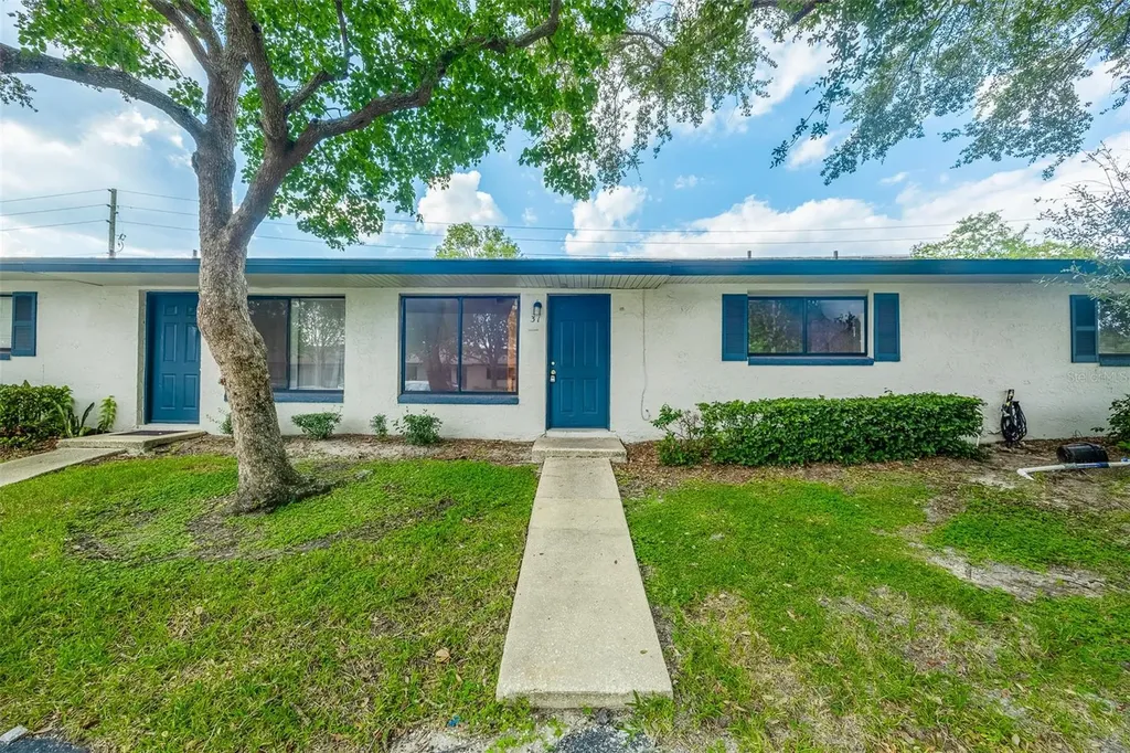 605 Northlake Boulevard Altamonte Springs FL 32701