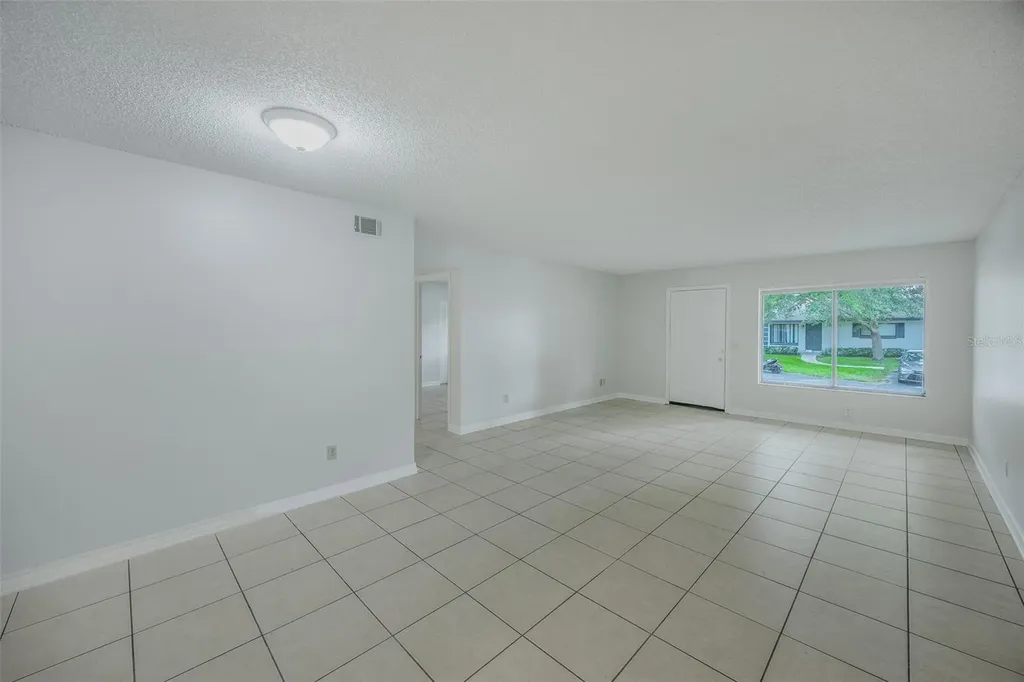 605 Northlake Boulevard Altamonte Springs FL 32701