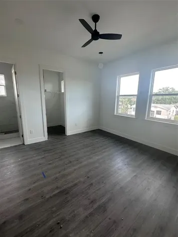1525 29th Avenue N St Petersburg FL 33704