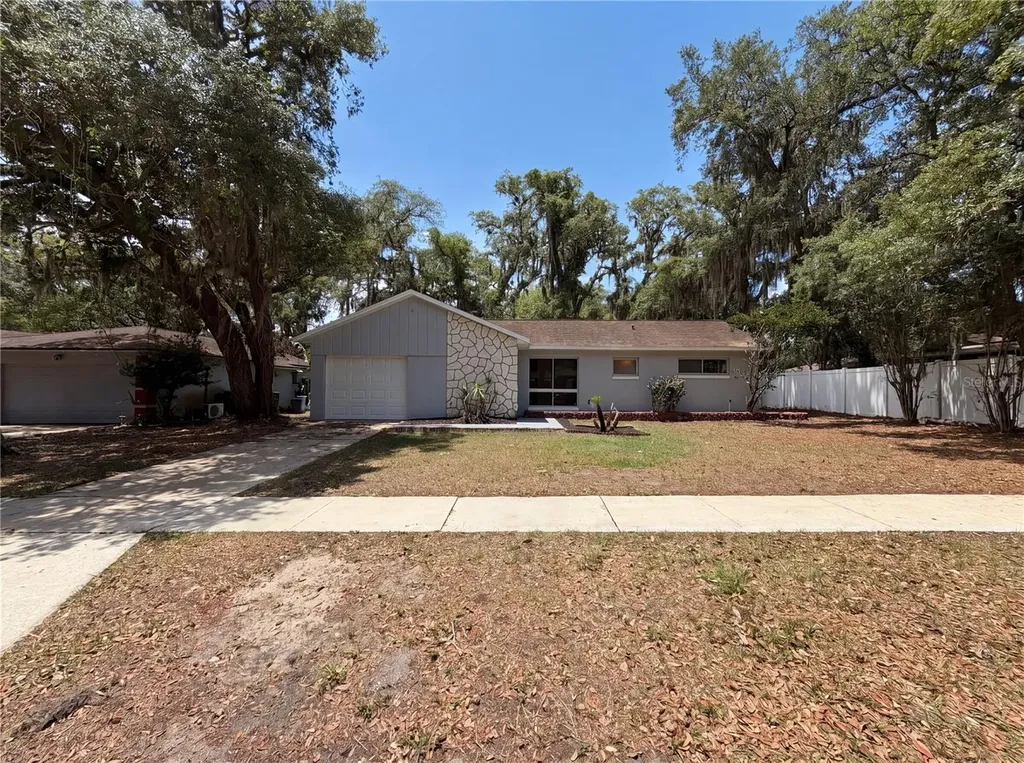 2768 Galatian Place Orlando FL 32817