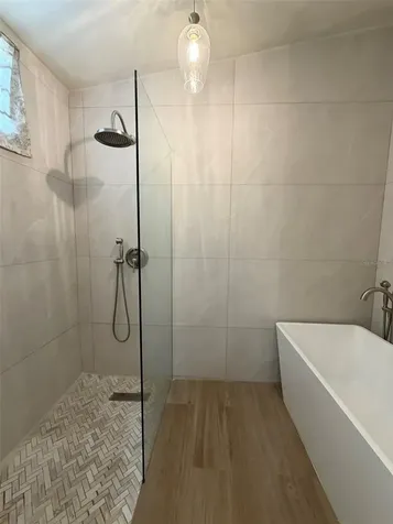 B-9 Alto Apolo Estates Dev. Guaynabo PR 00965