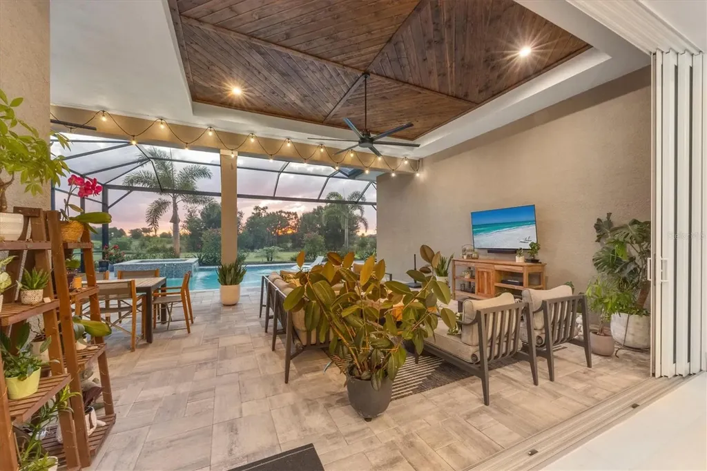 8254 Pavia Way Lakewood Ranch FL 34202