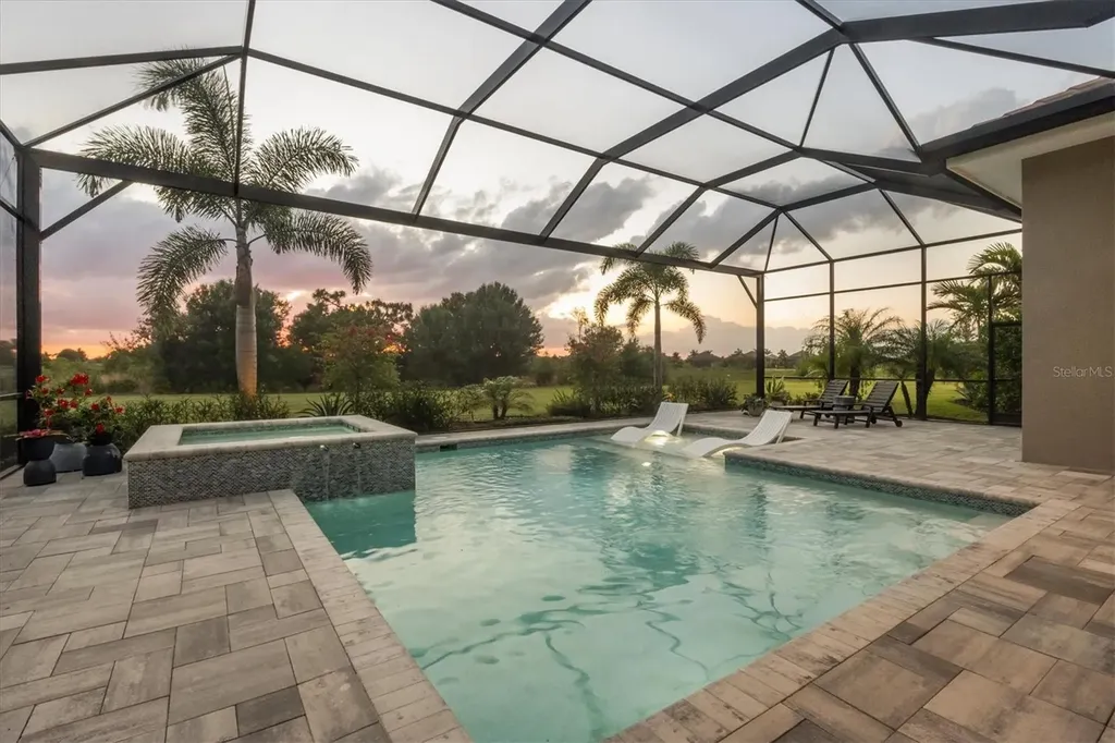 8254 Pavia Way Lakewood Ranch FL 34202