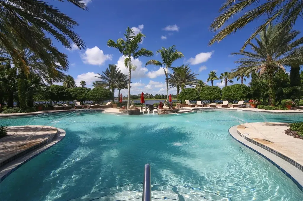 8254 Pavia Way Lakewood Ranch FL 34202