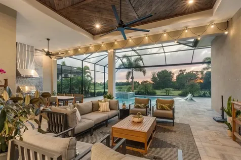 8254 Pavia Way Lakewood Ranch FL 34202