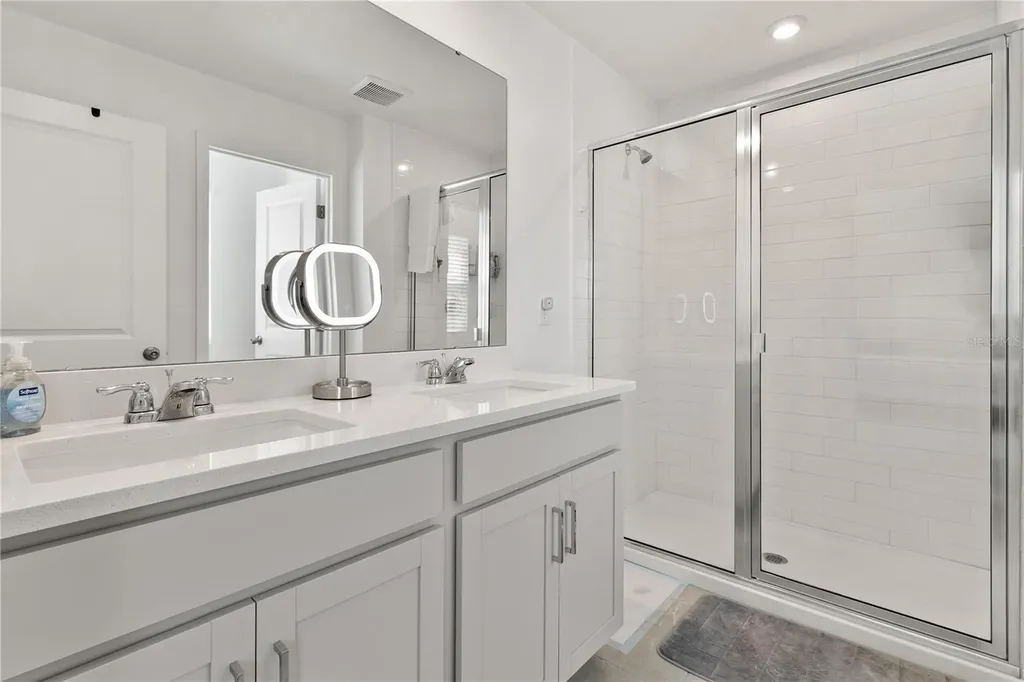 11356 Sunsail Avenue Orlando FL 32832