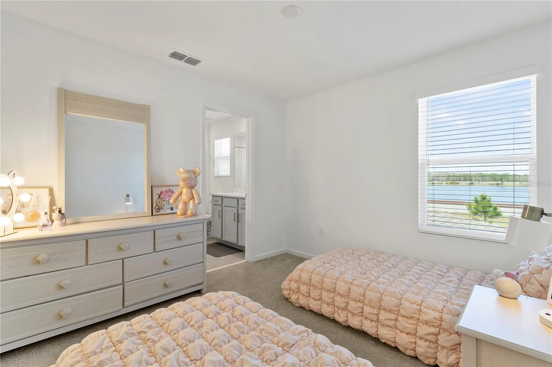 11356 Sunsail Avenue Orlando FL 32832