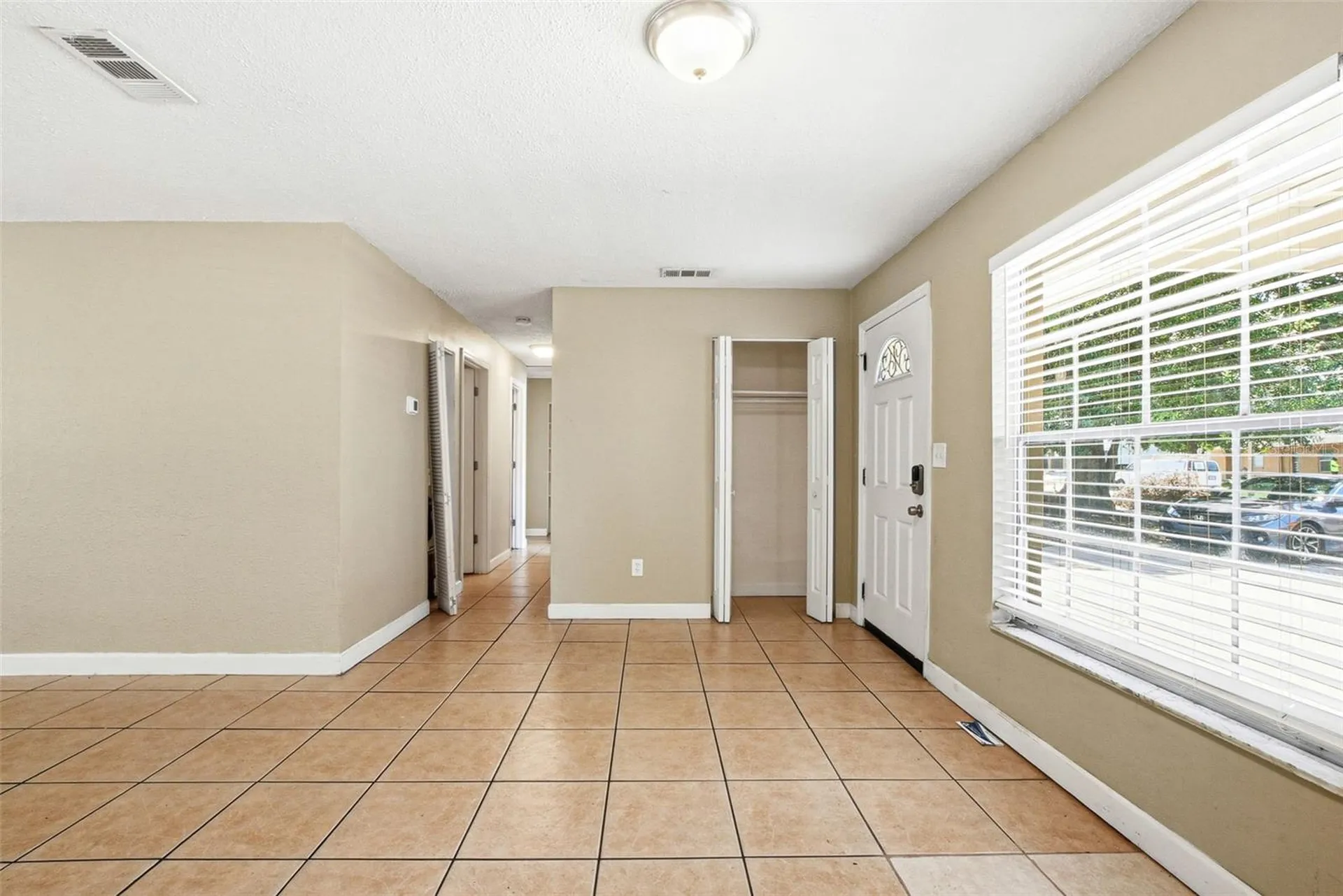 1729 Flores Court Orlando FL 32811
