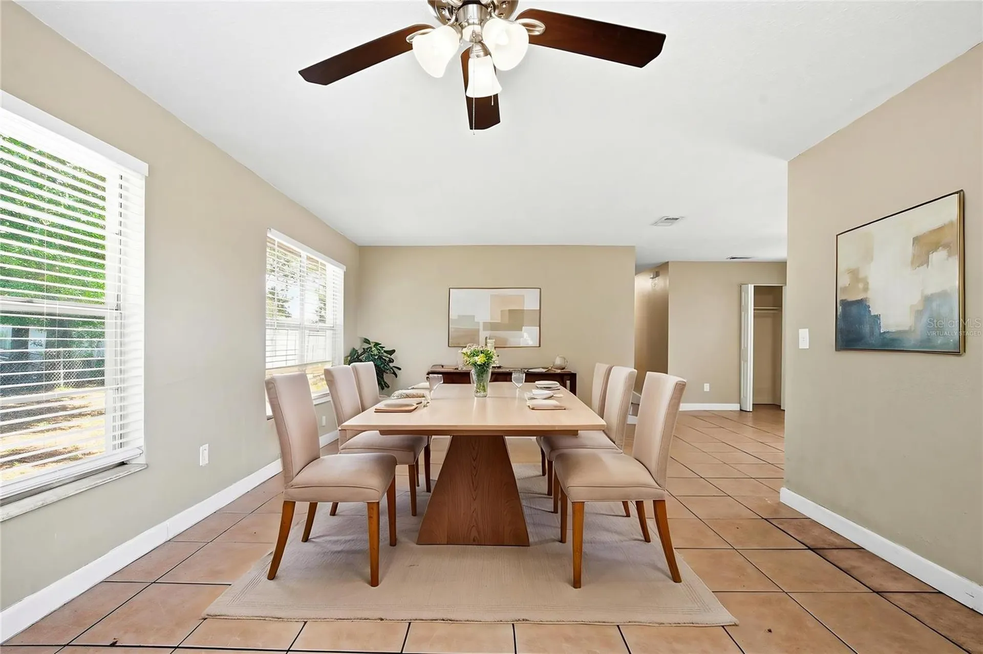 1729 Flores Court Orlando FL 32811