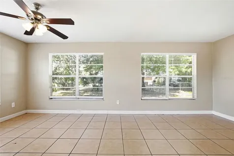 1729 Flores Court Orlando FL 32811