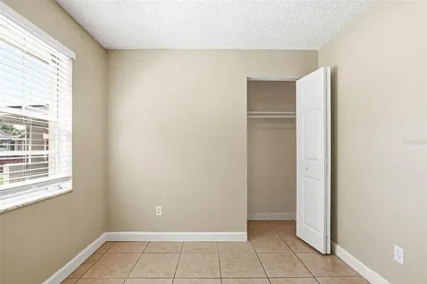 1729 Flores Court Orlando FL 32811